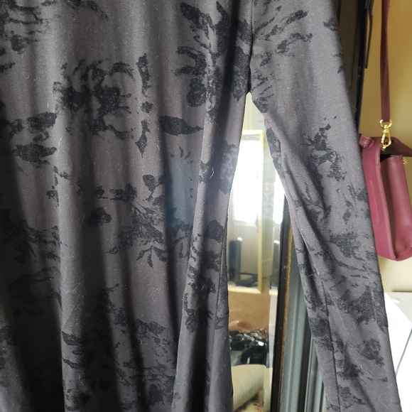 Black Long Sleeve Floral Dress - Picture 3 of 3